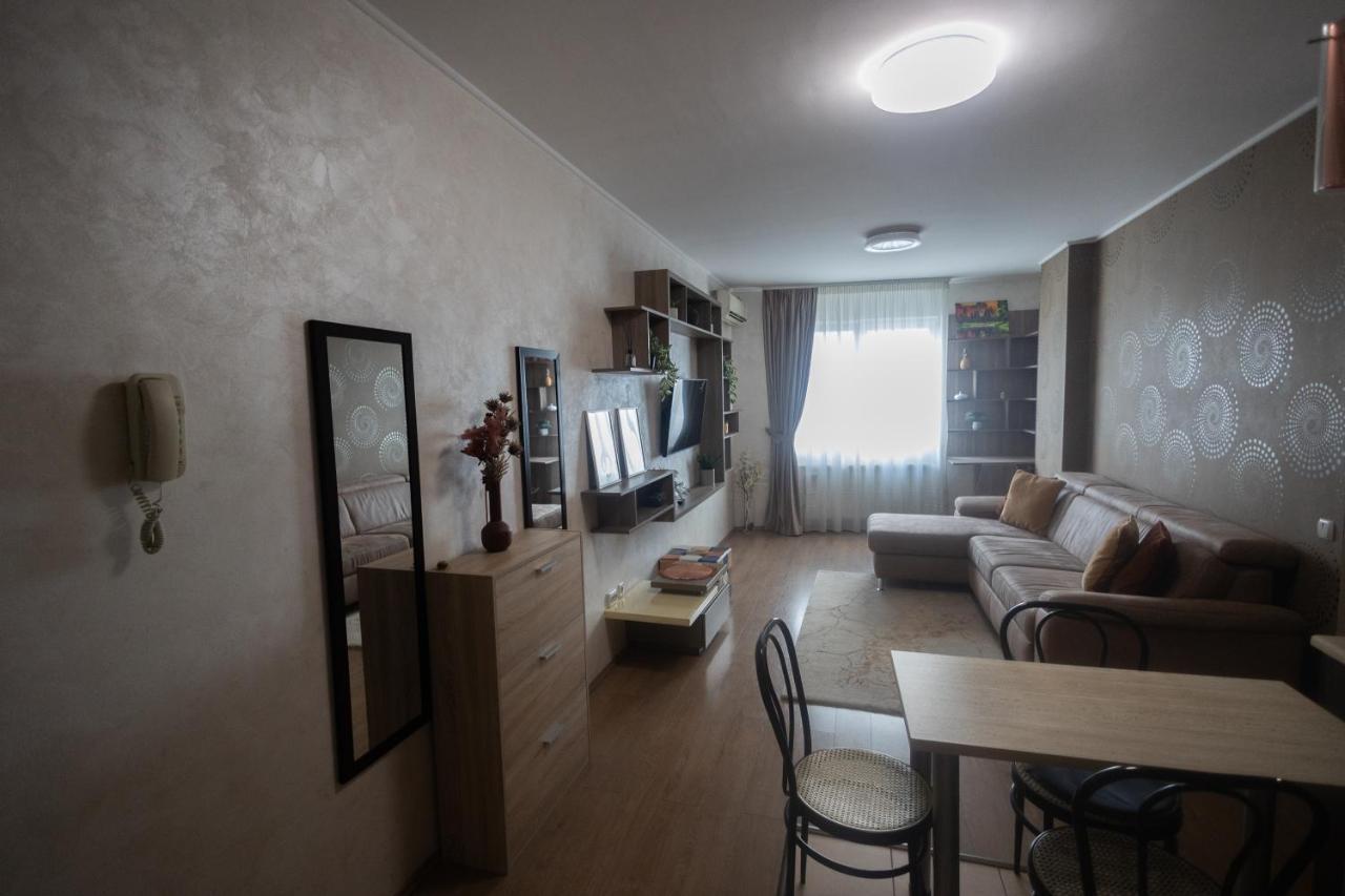 Luceafarul Property Oradea Bagian luar foto
